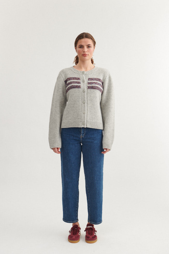 basic-apparel-anche-cardigan-strickjacke-grau-100-wolle image 4