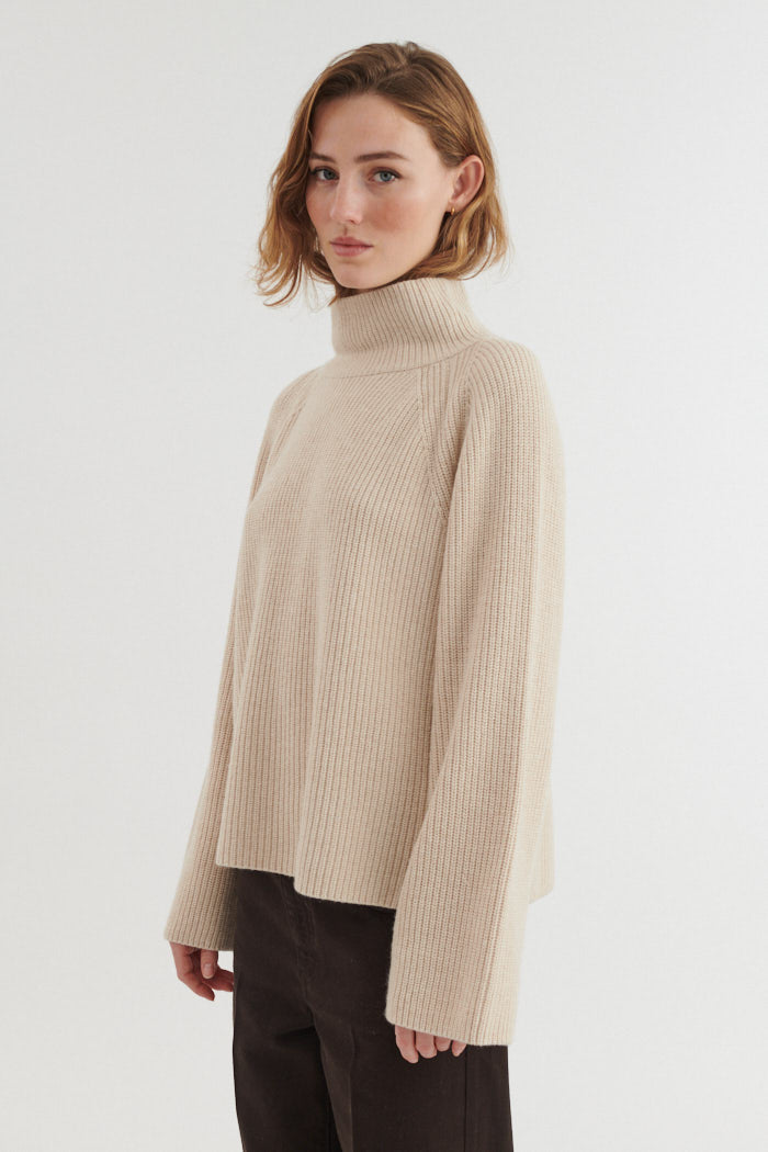 basic-apparel-cady-raglan-sweater-beige-mel-wolle-cashmere image 3