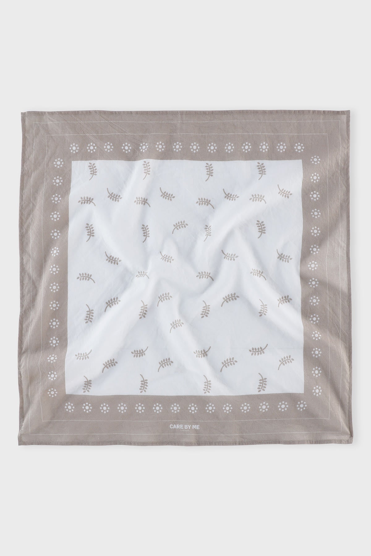 care-by-me-wheat-schal-55x55-braun-schwarz-bio-baumwolle image 1