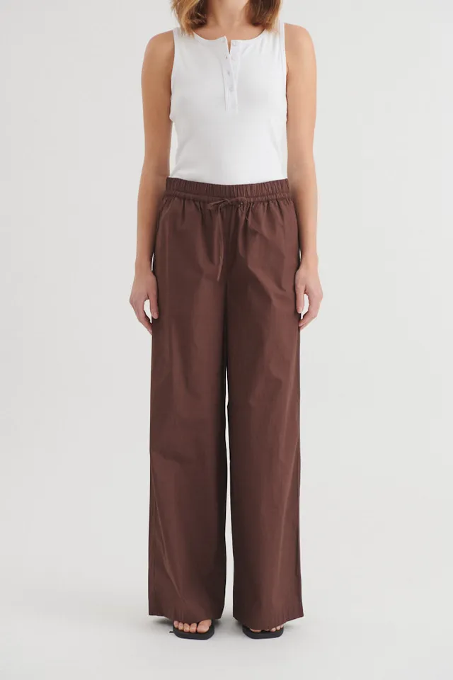 basic-apparel-ida-pants-hose-chicory-coffee-bio-baumwolle image 1