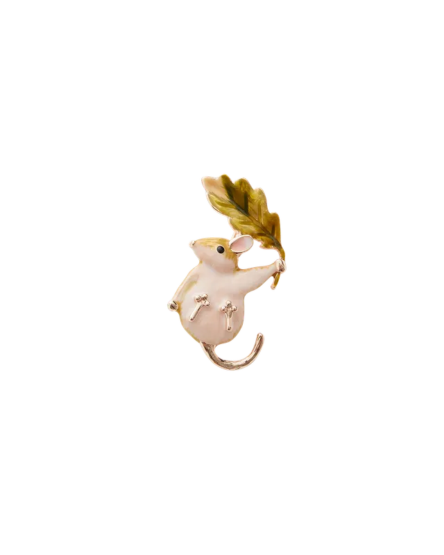 fable-england-jewellery-haselmaus-brosche-emaille-ros-gold image 1