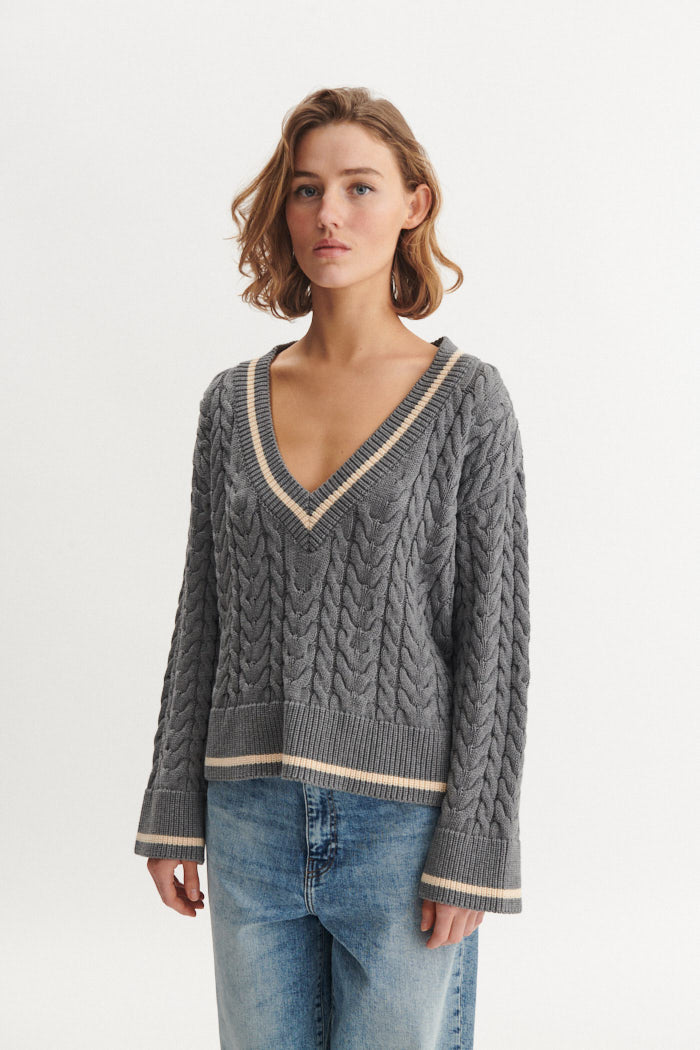 basic-apparel-ally-cable-sweater-pullover-grey-bio-baumwolle image 1