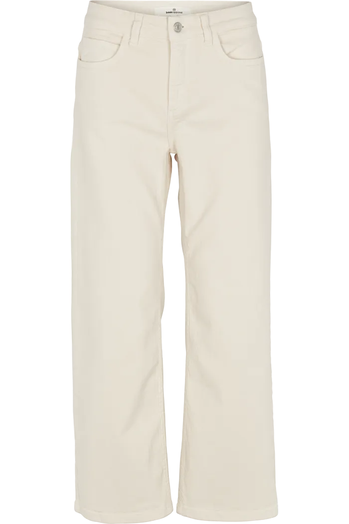 basic-apparel-elisa-cropped-jeans-birch-bio-denim image 1