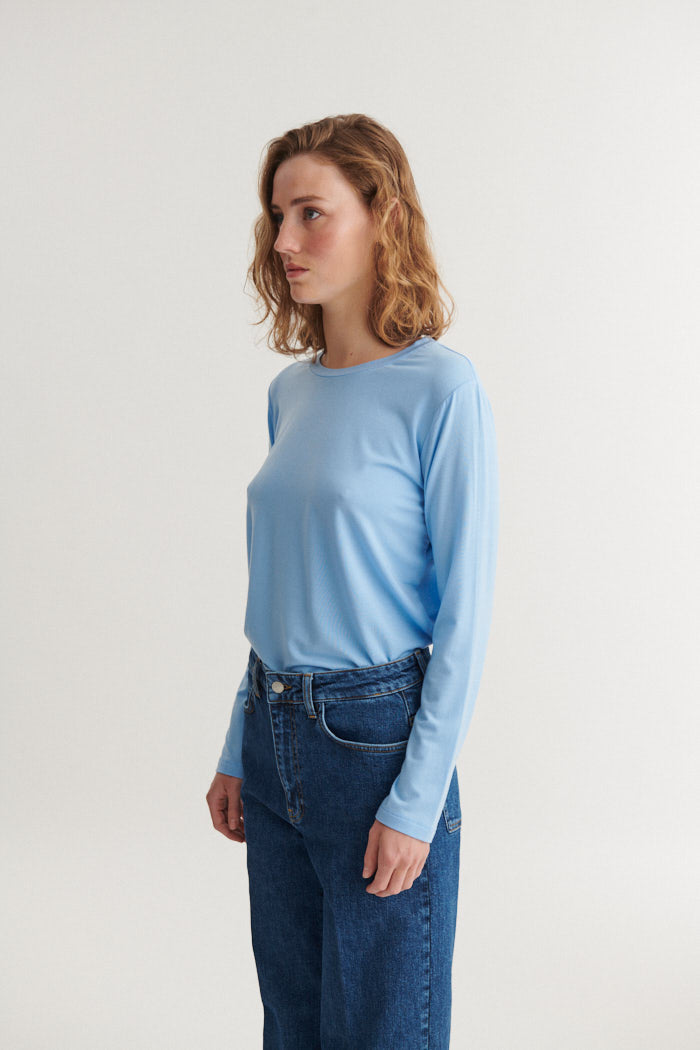 basic-apparel-jolanda-ls-tee-langarmshirt-frozen-fjord-tencel image 2