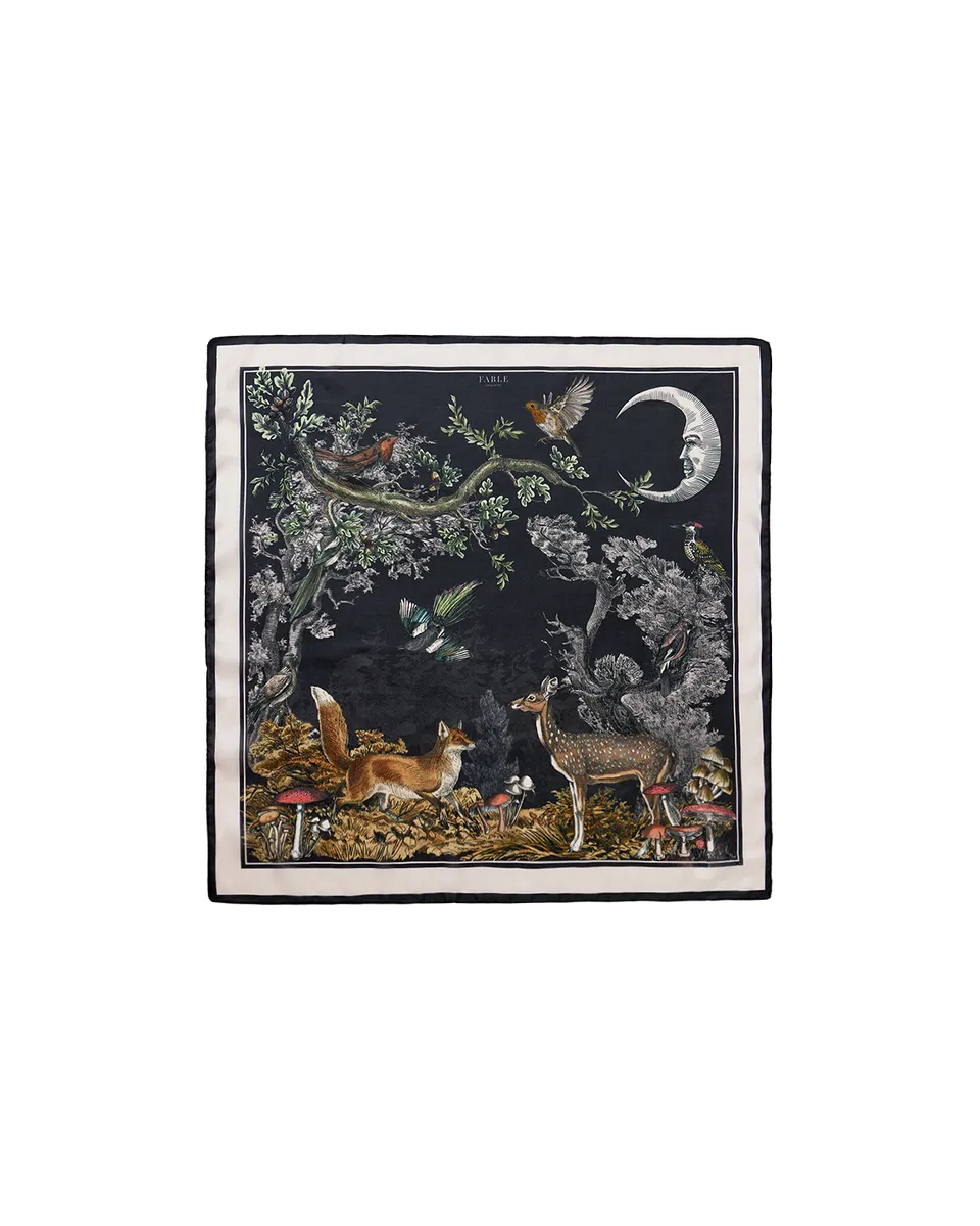 fable-england-a-night-s-tale-tuch-schwarz-wald-print image 1