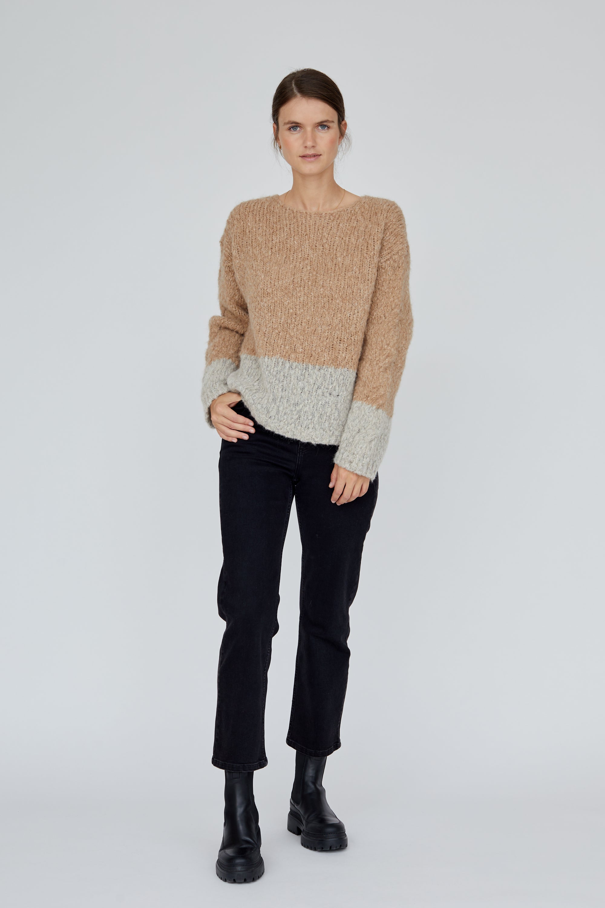 basic-apparel-pelucia-cable-stripe-pullover-caroline-rose-alpaka image 2