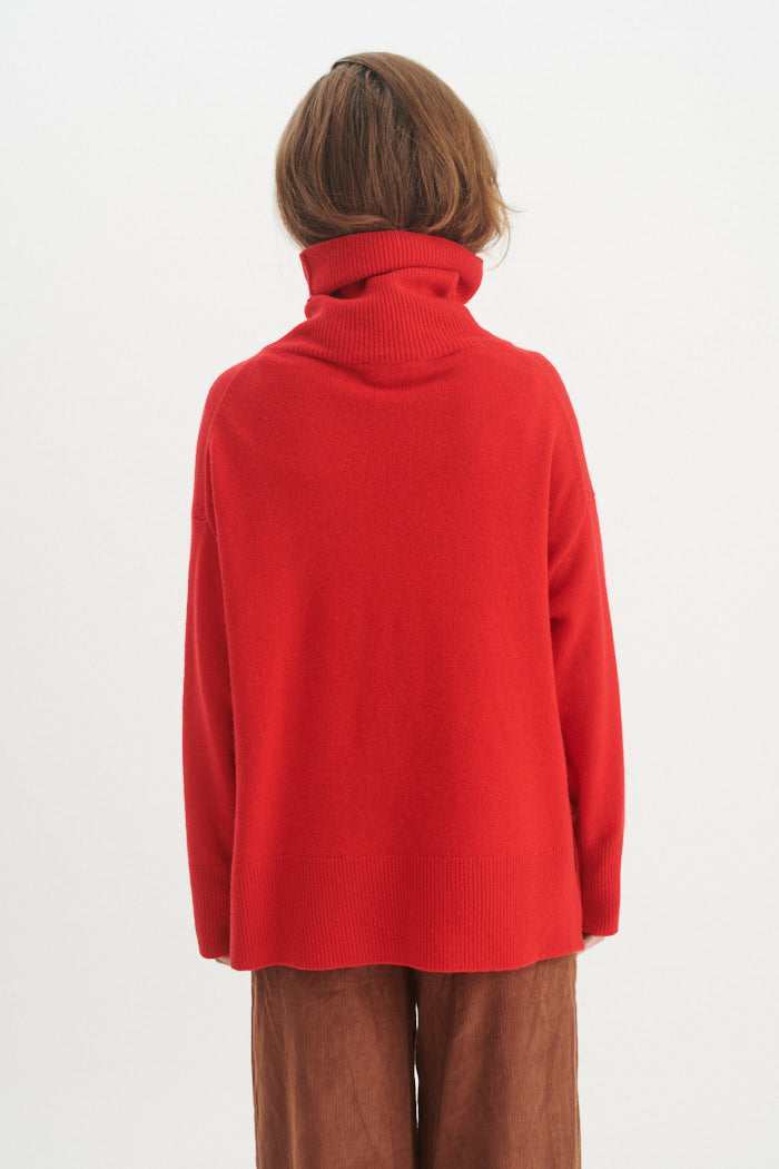 basic-apparel-liz-t-neck-tomato-merino-pullover image 3