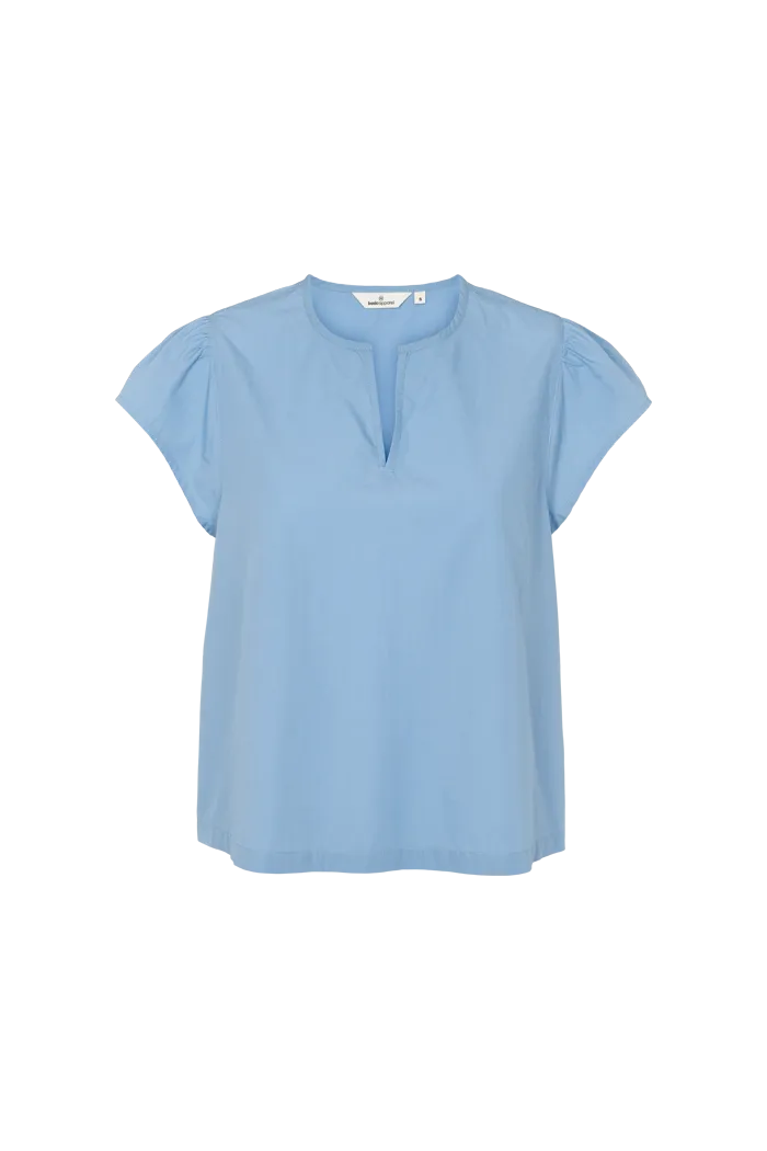 basic-apparel-silje-ss-top-blissful-blue-bio-baumwolle image 1