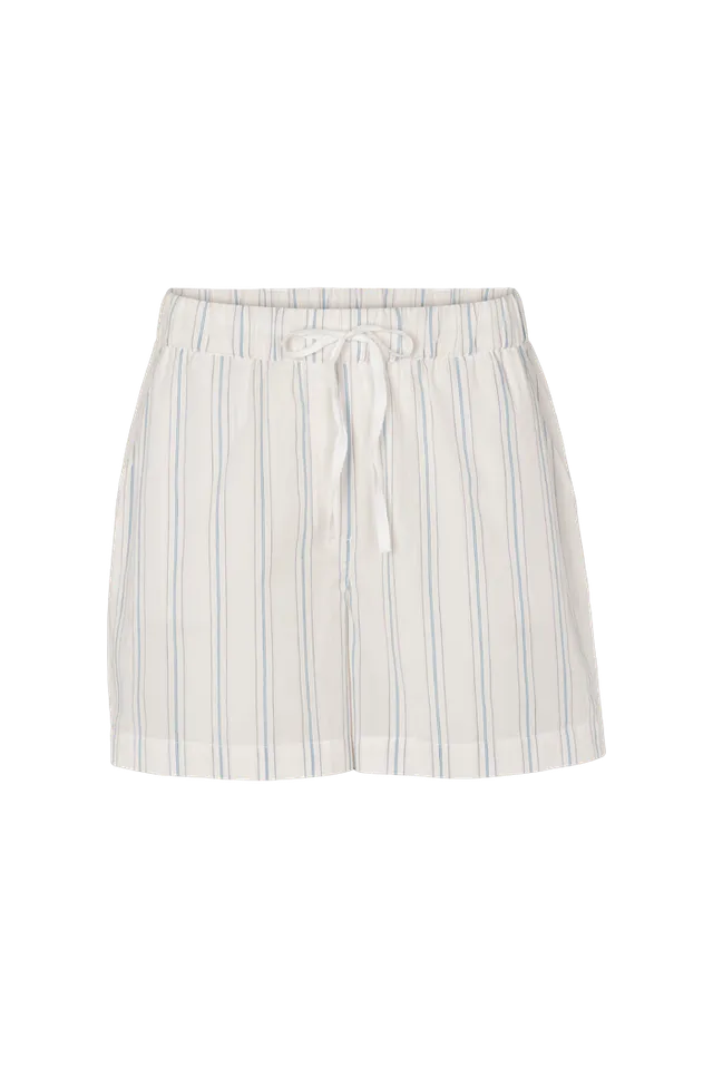 basic-apparel-marina-shorts-whisper-white-bio-baumwolle image 1