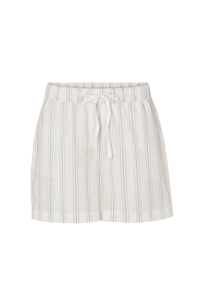 basic-apparel-marina-shorts-whisper-white-bio-baumwolle image 1
