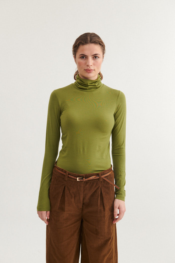 basic-apparel-joline-t-neck-shirt-mayfly-tencel-slim-fit image 1