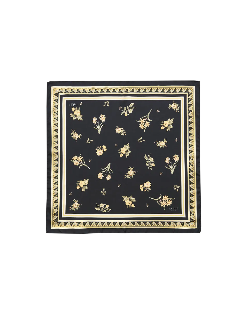 fable-england-nouveau-floral-tuch-schwarz-quadrat-blumen image 1