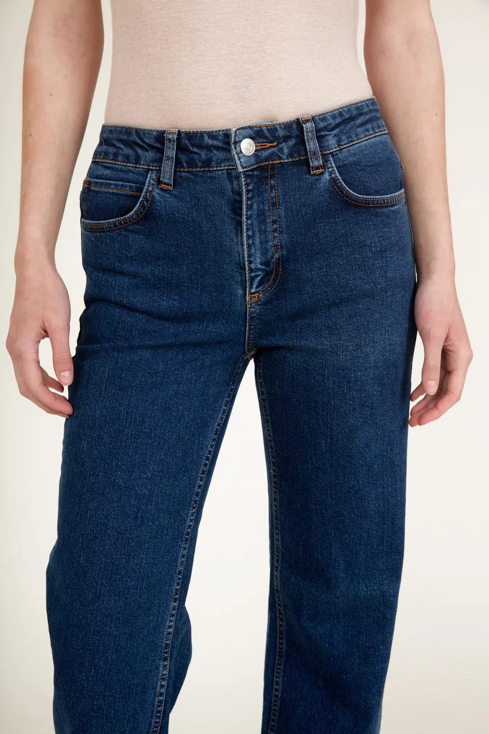basic-apparel-elisa-ba529-05-jeans-mid-blue-bio-baumwolle image 1