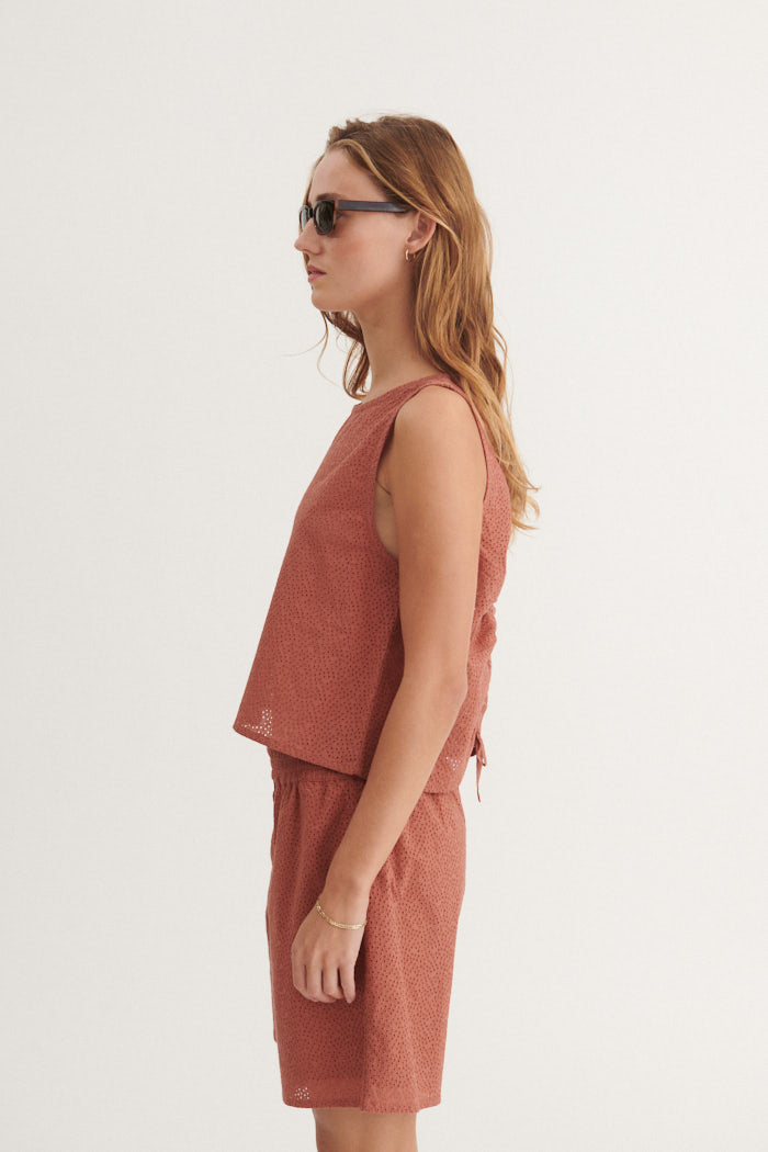basic-apparel-lotus-top-cedar-wood-bio-baumwolle-stick image 2