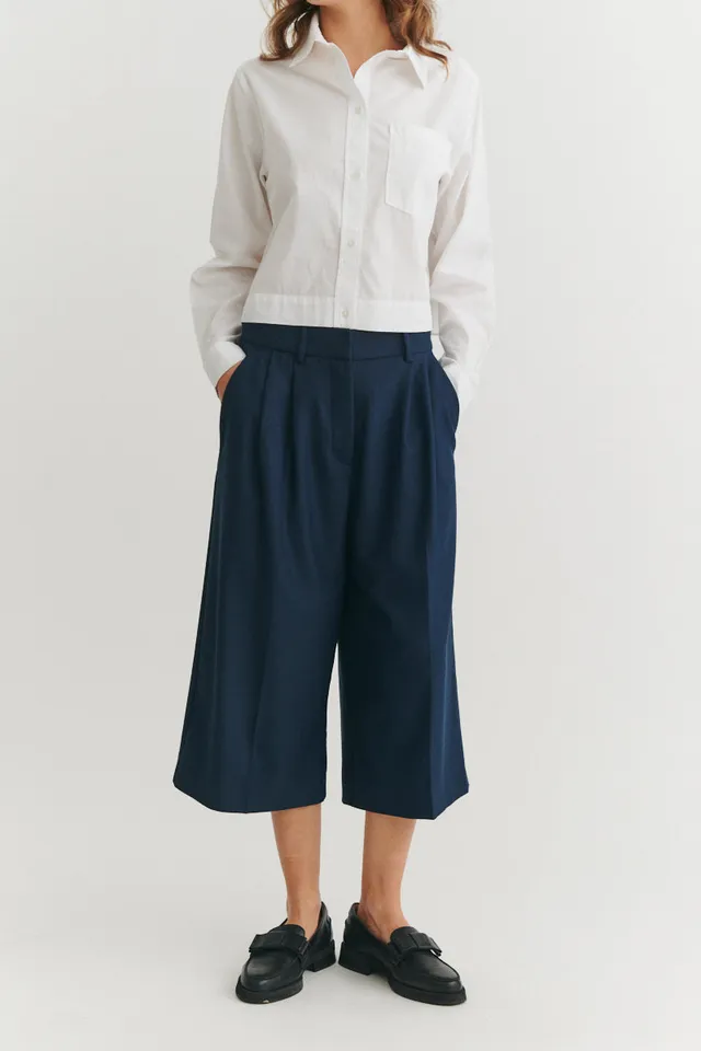 basic-apparel-marjo-ba573-04-shorts-navy-melange image 1