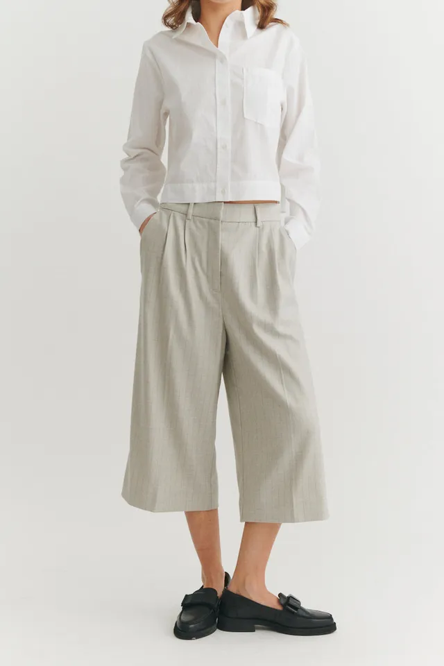 basic-apparel-marjo-shorts-chincilla-damen-shorts-bundfalte image 1