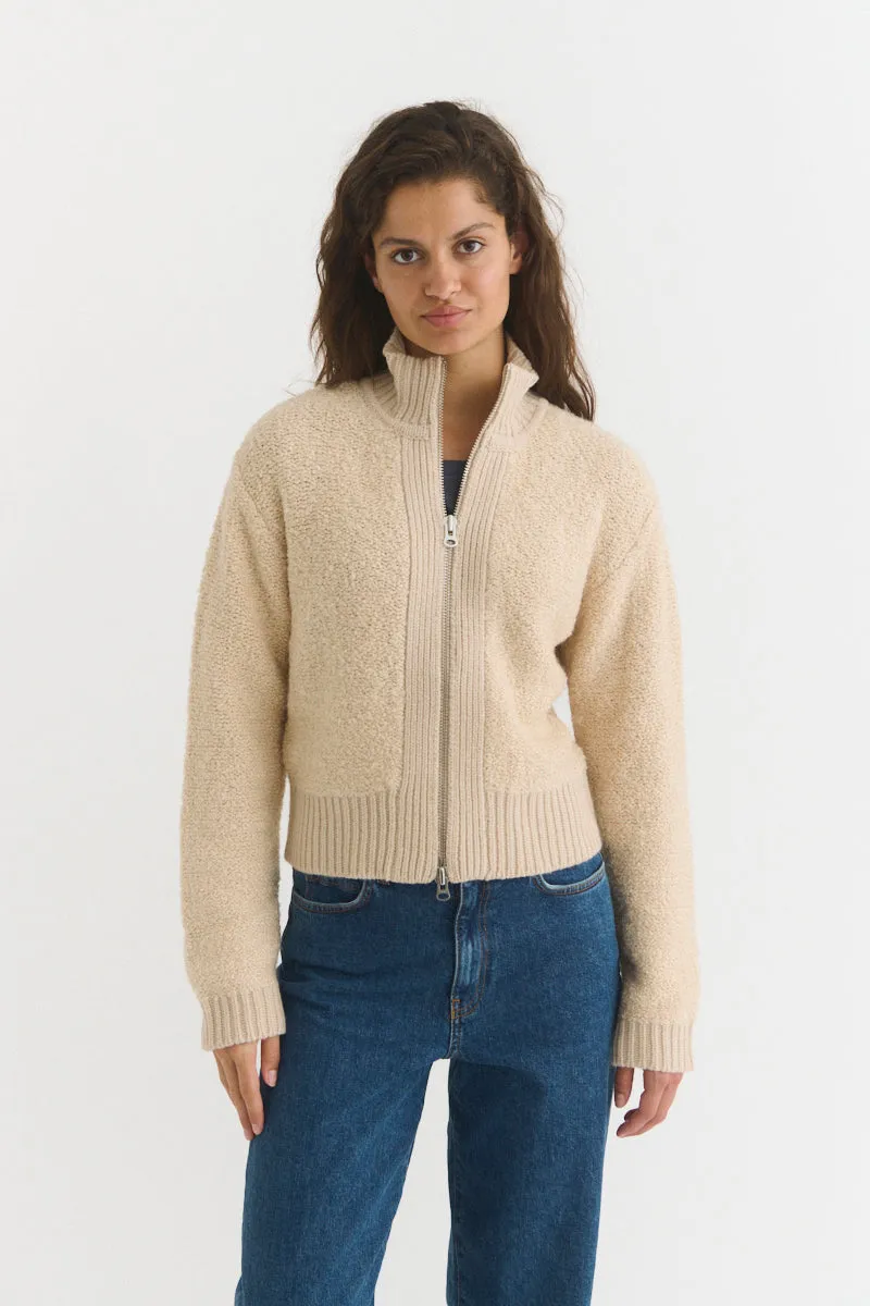 basic-apparel-tanni-cardigan-moonbeam-strickjacke-wolle image 1