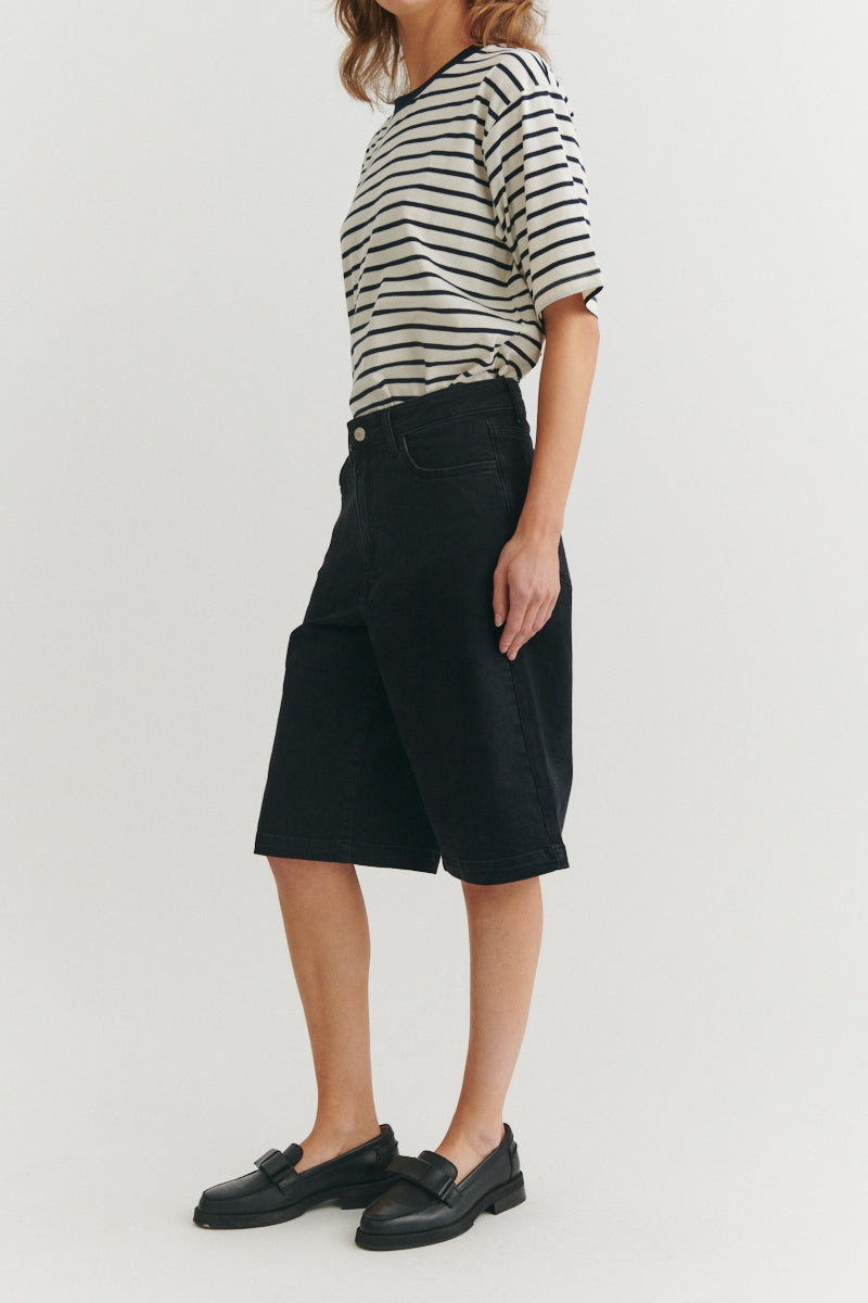 basic-apparel-ea-black-shorts-denimshorts-schwarz-bio-baumwolle image 3