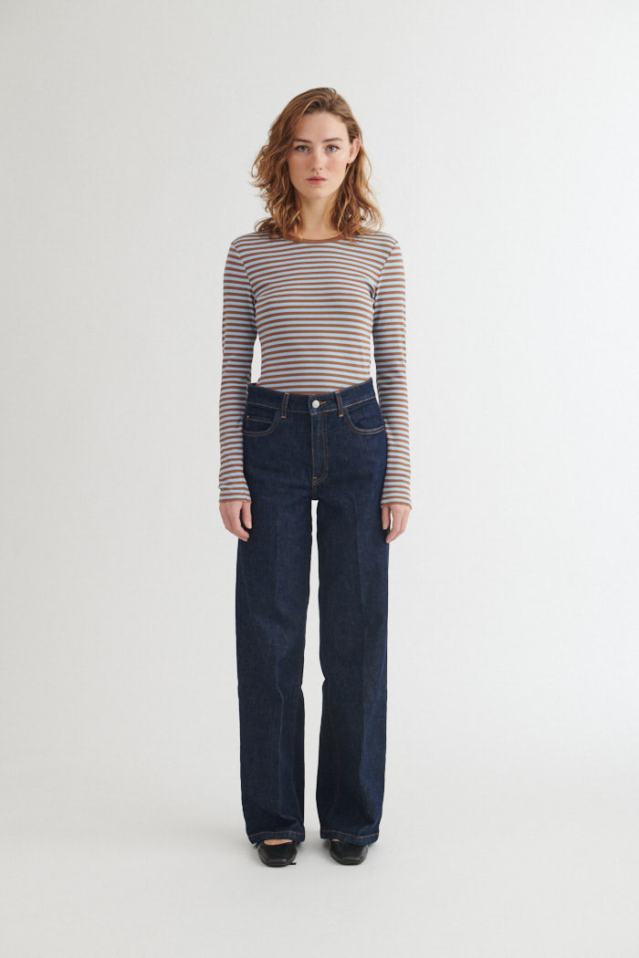 basic-apparel-ludmilla-ls-tee-longsleeve-nuthact-bio image 4