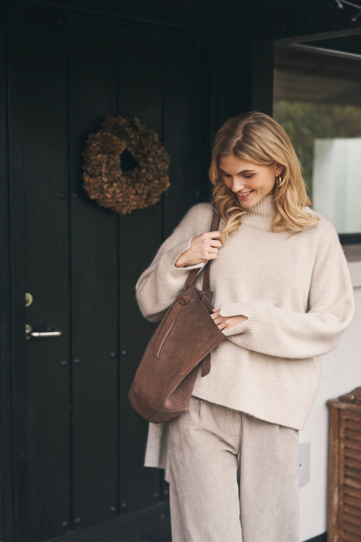 care-by-me-maria-rollkragenpullover-kaschmir-braun image 1