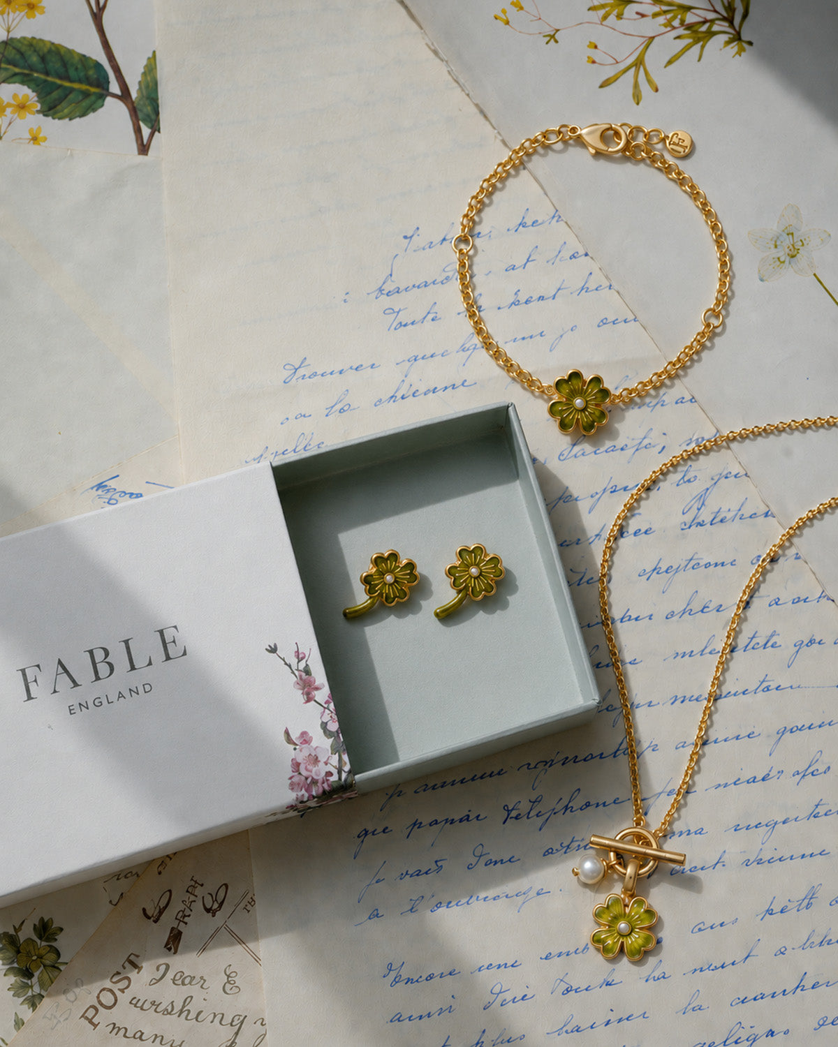 fable-england-clover-halskette-gold-kleeblatt-perle image 6