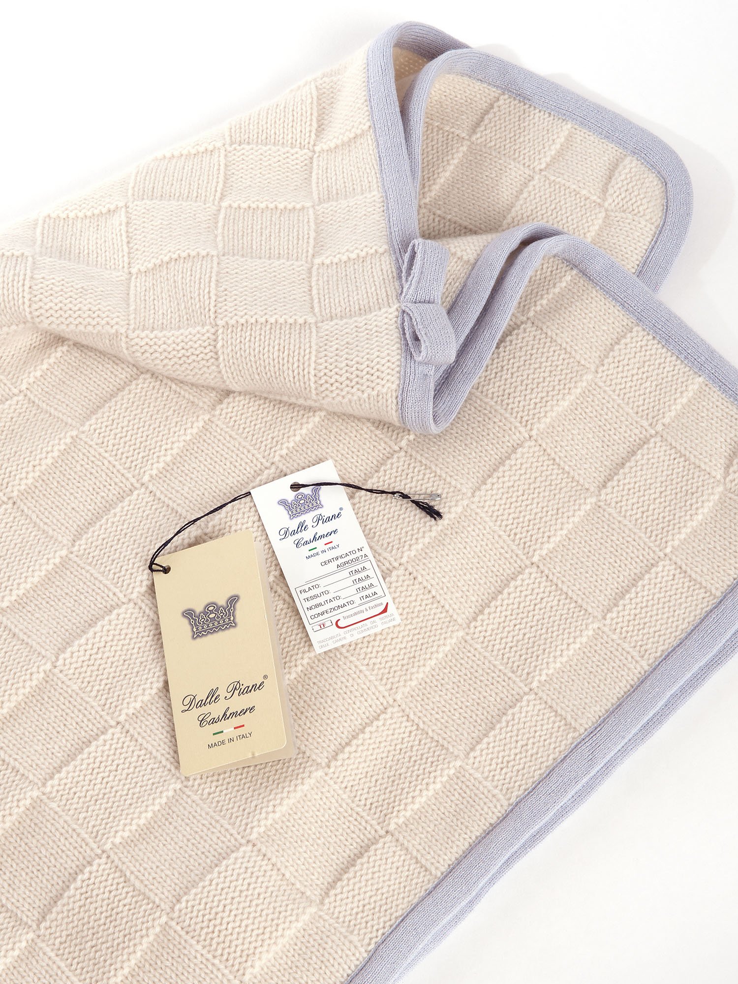 dalle-piane-cashmere-babydecke-mit-bord-re-himmel-100-kaschmir image 3