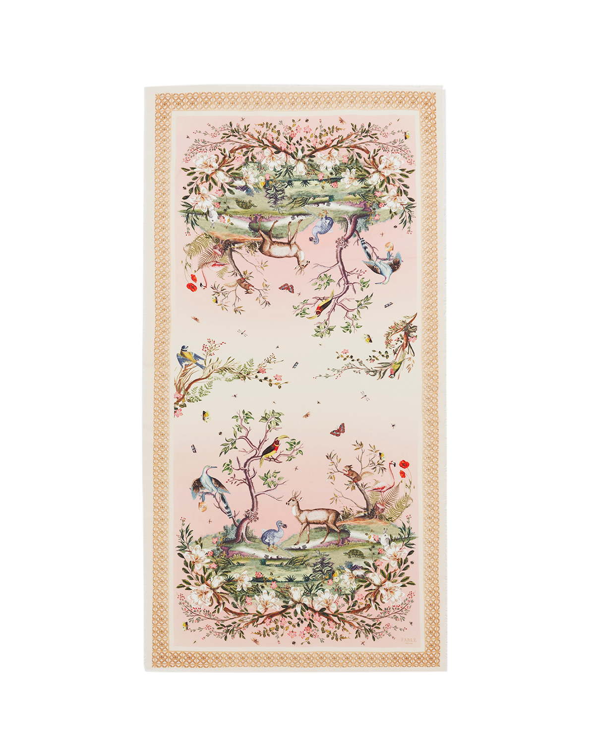 fable-england-woodland-scene-schal-rosa-lang image 1