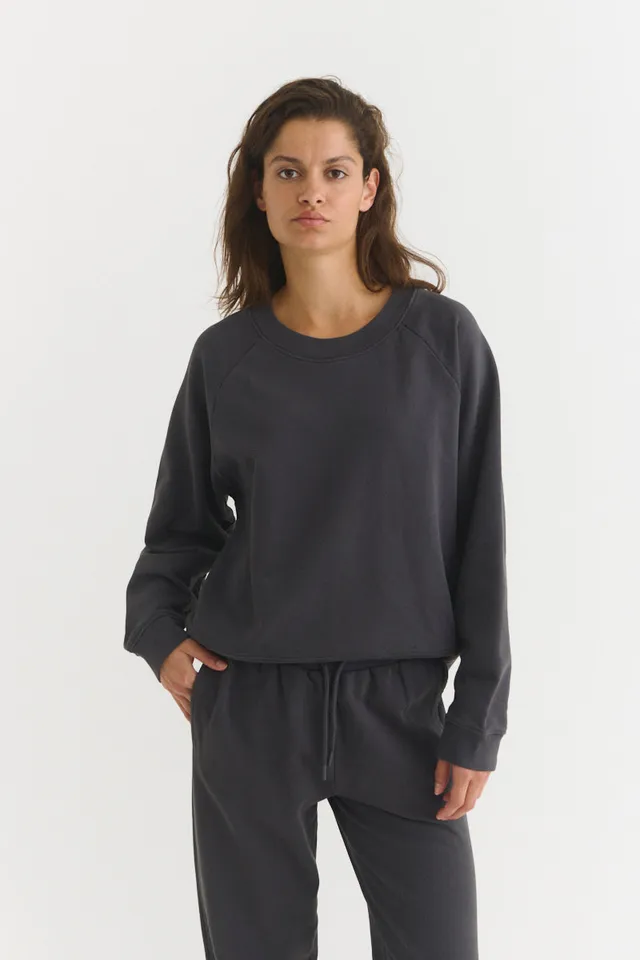 basic-apparel-dela-sweatshirt-oversized-india-ink-bio-baumwolle image 1