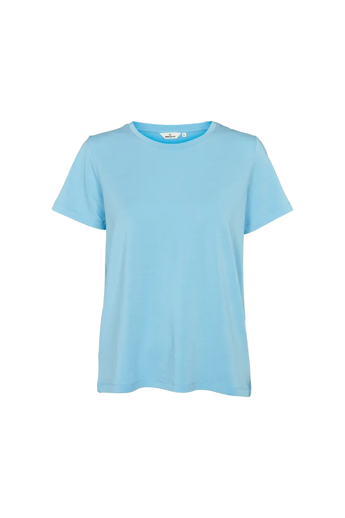 basic-apparel-jolanda-tee-t-shirt-alaskan-blue-tencel image 1