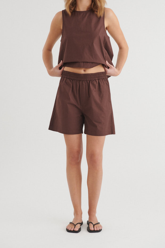 basic-apparel-silje-shorts-baumwollshorts-chicory-coffee-gots image 1