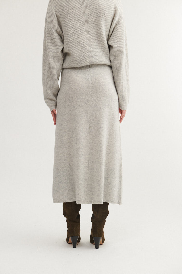 basic-apparel-lise-3-4-strickrock-light-grey-wollmix-a-linie image 3