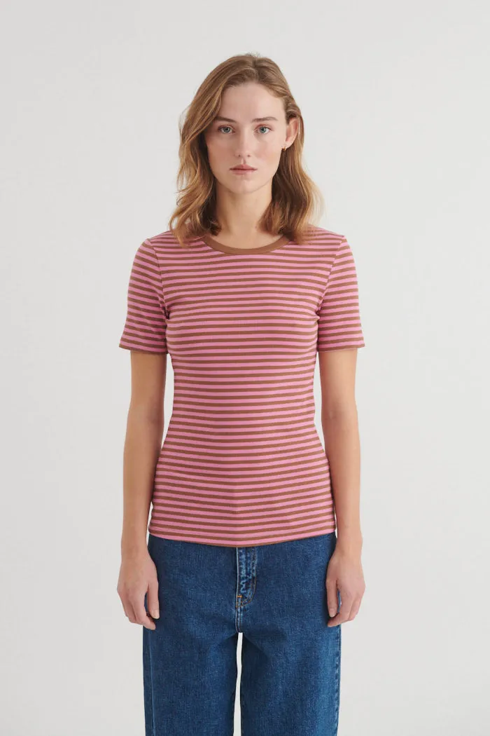 basic-apparel-ludmilla-o-neck-t-shirt-cashmere-rose-bio image 1