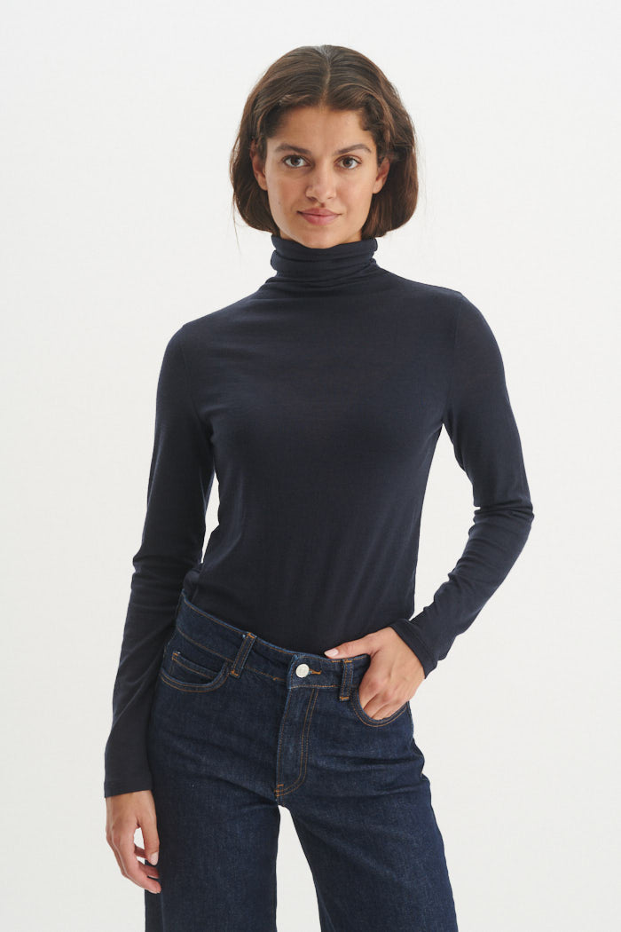 basic-apparel-rinja-t-neck-langarmshirt-sky-captain-wolle image 1