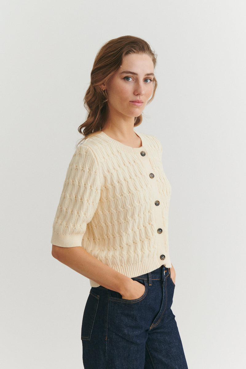 basic-apparel-minie-cardigan-strickjacke-whisper-white-bio-baumwolle image 3