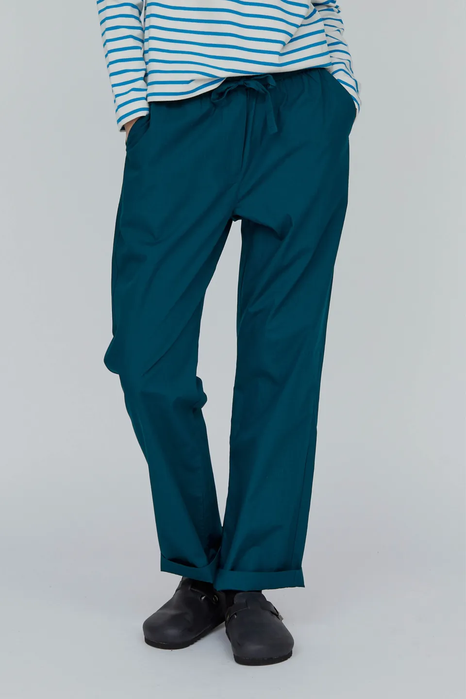 basic-apparel-vilde-ba416-11-hose-deep-teal-bio-baumwolle image 1