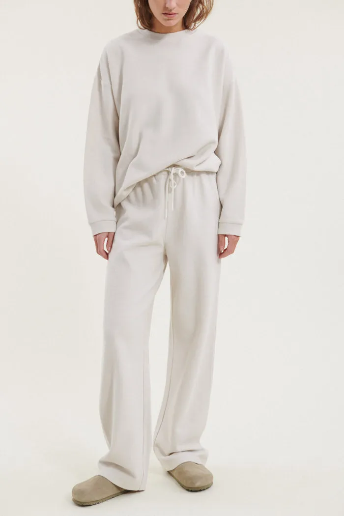 basic-apparel-kat-sweatpants-damen-beige-bio-baumwolle image 1