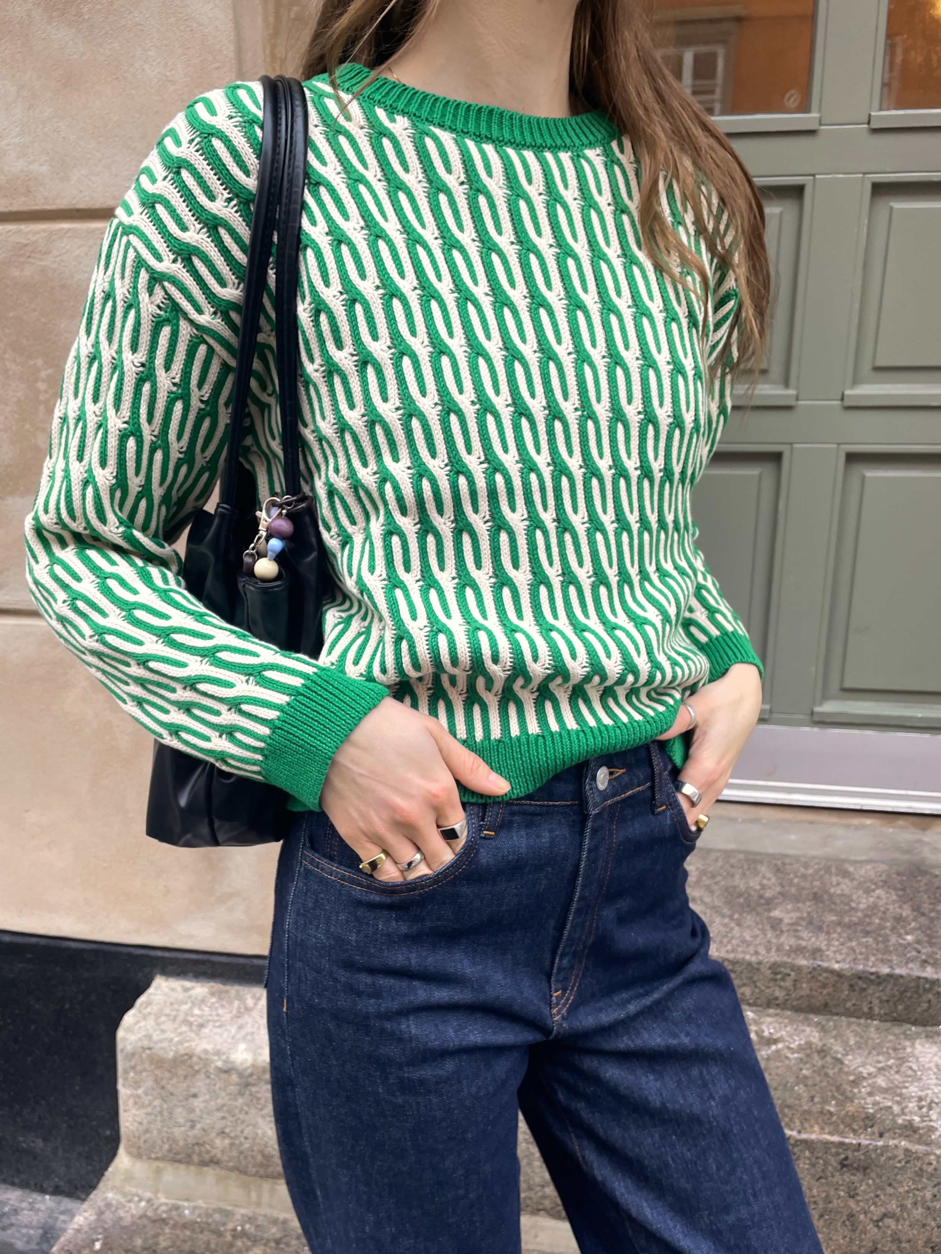 basic-apparel-minie-sweater-pullover-gr-n-wei-bio-baumwolle image 2