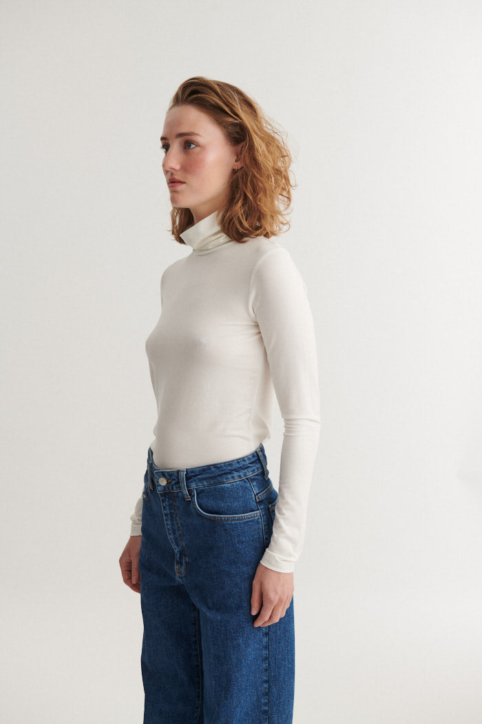 basic-apparel-joline-shirt-off-white-tencel-slim-fit image 2