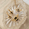 fable-england-gold-honey-bee-huggie-ohrringe-biene image 8
